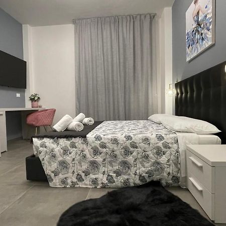 Guest House Kinga Cavour Florencja Zewnętrze zdjęcie